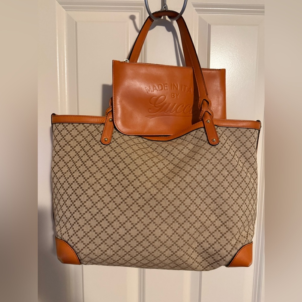 Gorgeous Gucci, Very Clean, Diamanté Large Shoulder Bag, with Built in Pouch.
